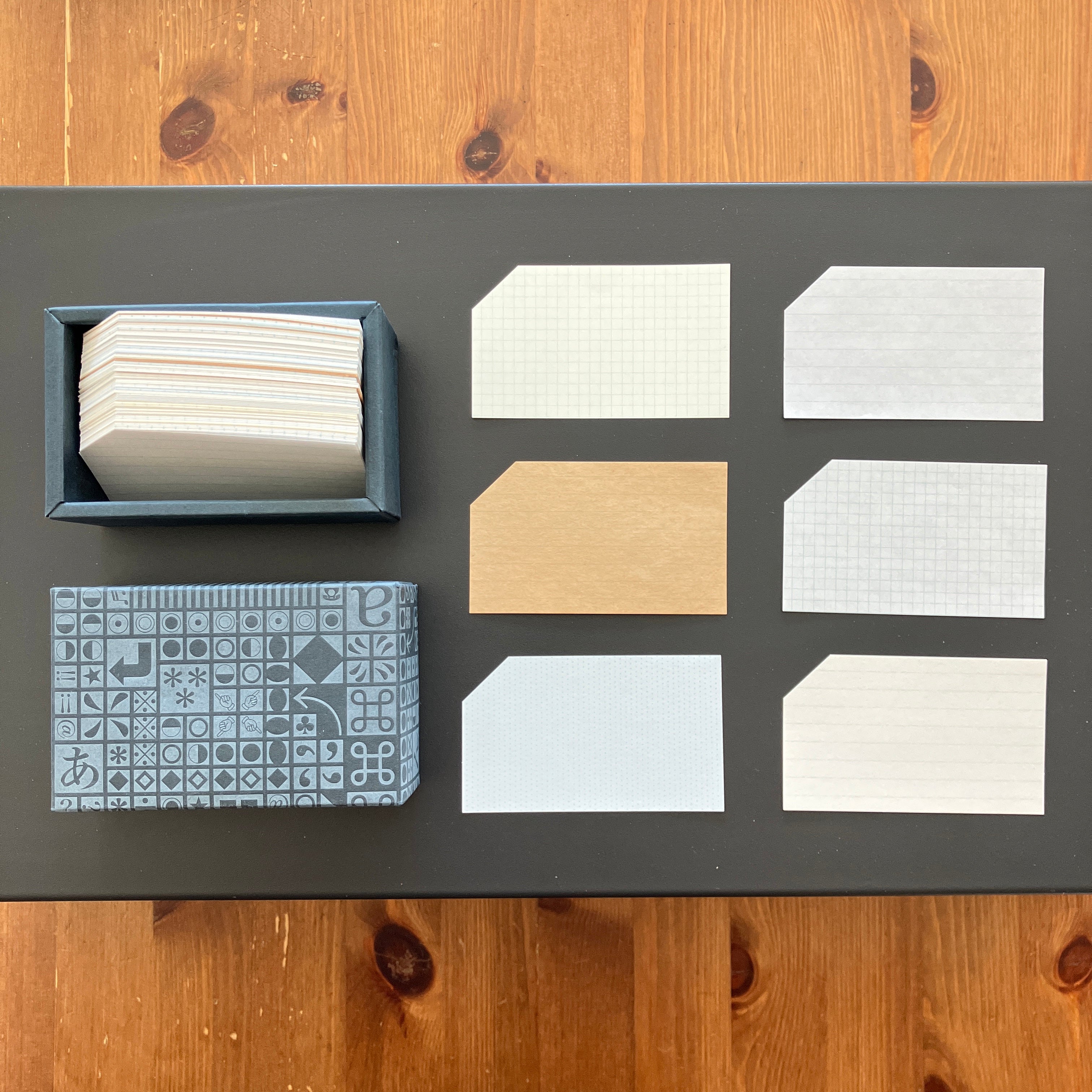 Hitoe® Fold Less - Foschia - MistyGreige Regarding the sales status of HITOE FOLD -Liscio- | SYRINX
